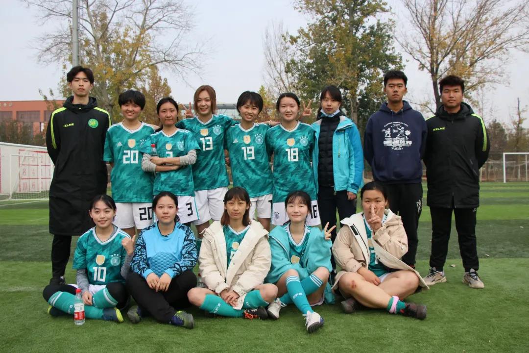 f5c3b973fd244a21bd89be86092a65cd.jpg